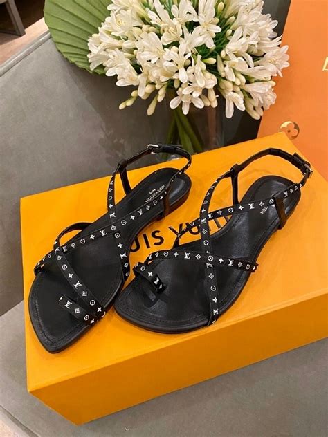 louis vuitton citizen thong|LOUIS VUITTON Citizen Thong Sandal 38 Black .